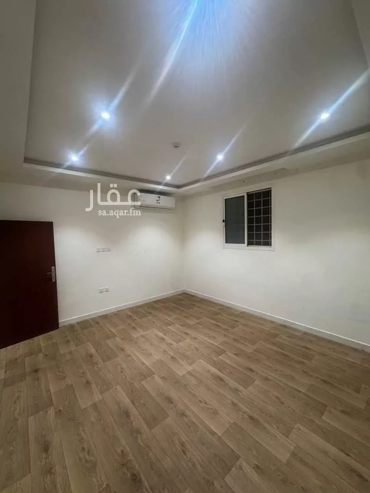 شقة للإيجار في شارع الشيخ حسن بن حسين بن علي, حي إشبيلية, مدينة الرياض, منطقة الرياض صورة 5