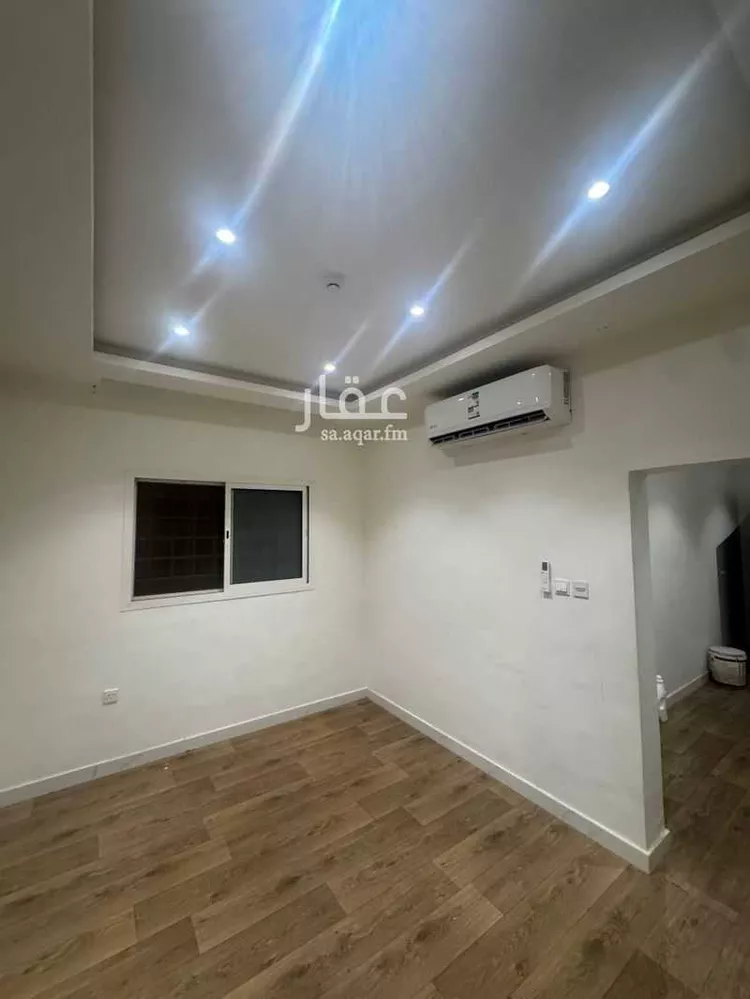 شقة للإيجار في شارع الشيخ حسن بن حسين بن علي, حي إشبيلية, مدينة الرياض, منطقة الرياض