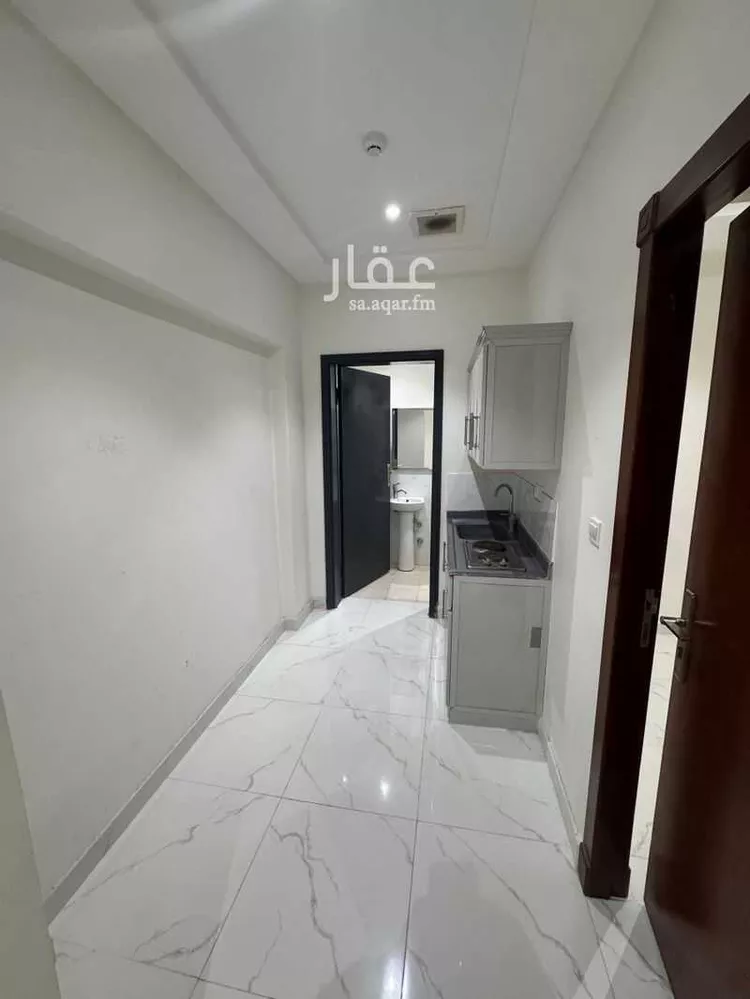 شقة للإيجار في شارع الشيخ حسن بن حسين بن علي, حي إشبيلية, مدينة الرياض, منطقة الرياض صورة 2
