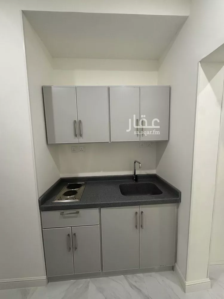 شقة للإيجار في شارع ميناء الاحمدي, حي إشبيلية, مدينة الرياض, منطقة الرياض صورة 3