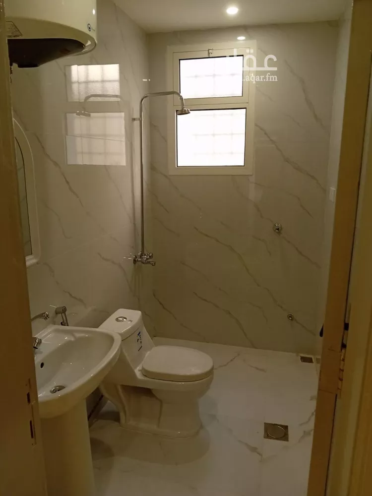 شقة للإيجار في شارع ميناء الاحمدي, حي إشبيلية, مدينة الرياض, منطقة الرياض صورة 4