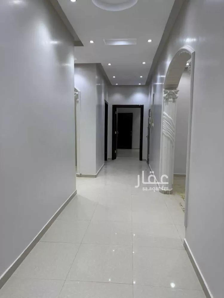 Floor for Rent in Riyadh Al Janadriyah صورة 4
