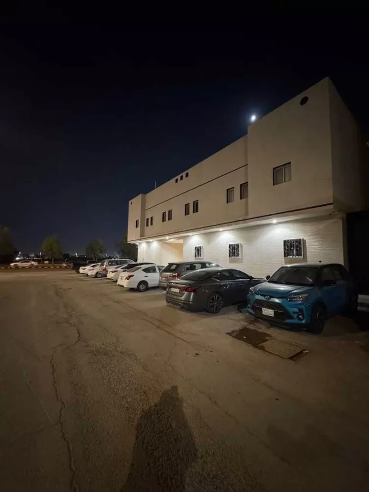 شقة للإيجار في شارع الشيخ حسن بن حسين بن علي, حي إشبيلية, مدينة الرياض, منطقة الرياض صورة 2