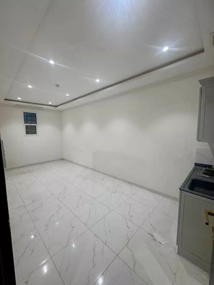 شقة للإيجار في شارع الشيخ حسن بن حسين بن علي, حي إشبيلية, مدينة الرياض, منطقة الرياض