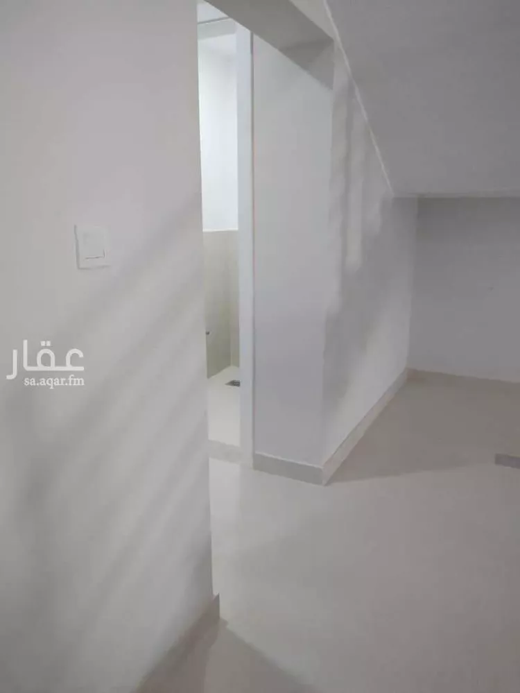 فيلا للبيع في شارع 123, حي مطار الملك خالد الدولي, مدينة الرياض, منطقة الرياض صورة 2