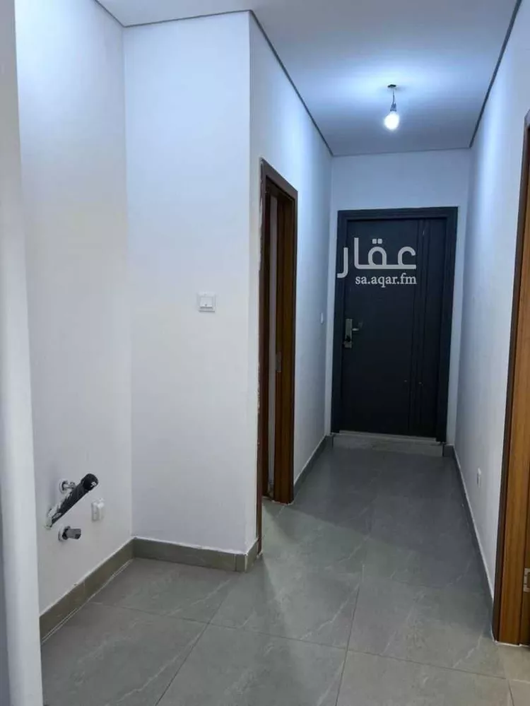 فيلا للإيجار في شارع أبي الحمناء العنبري, حي مطار الملك خالد الدولي, مدينة الرياض, منطقة الرياض صورة 4
