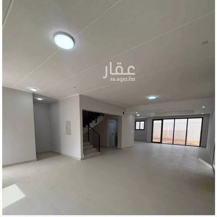 فيلا للبيع في حي مطار الملك خالد الدولي, مدينة الرياض, منطقة الرياض صورة 4