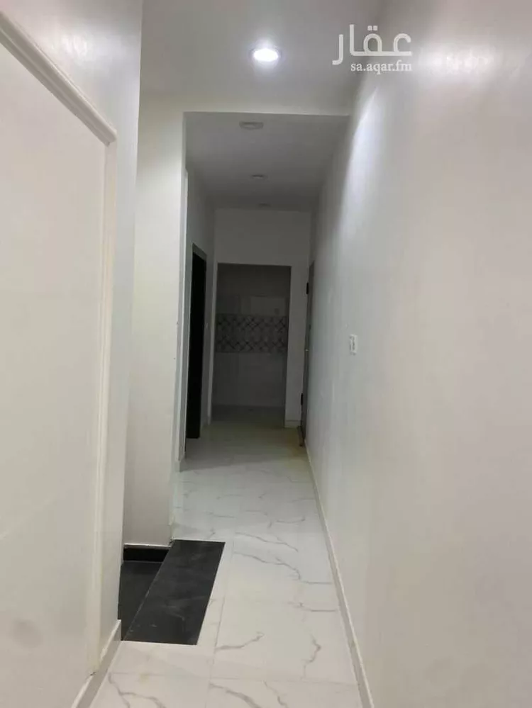 فيلا للإيجار في شارع عثمان بن عمر, حي الرمال, مدينة الرياض, منطقة الرياض صورة 5