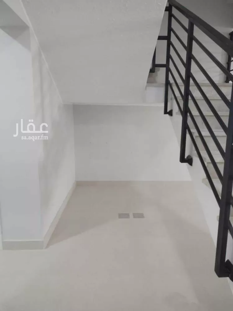 فيلا للبيع في شارع 123, حي مطار الملك خالد الدولي, مدينة الرياض, منطقة الرياض صورة 3