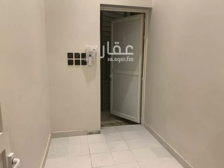 غرفة للإيجار في شارع رقم 429 ، حي النرجس ، الرياض ، منطقة الرياض صورة 2