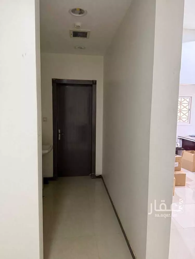 Commercial Office for Rent in Riyadh Al Aziziyah صورة 4