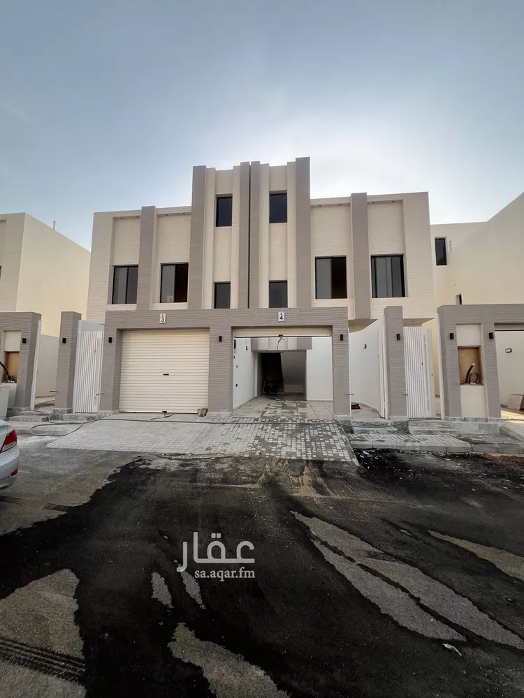 دور للبيع في شارع نصر الزواوي, حي عكاظ, مدينة الرياض, منطقة الرياض