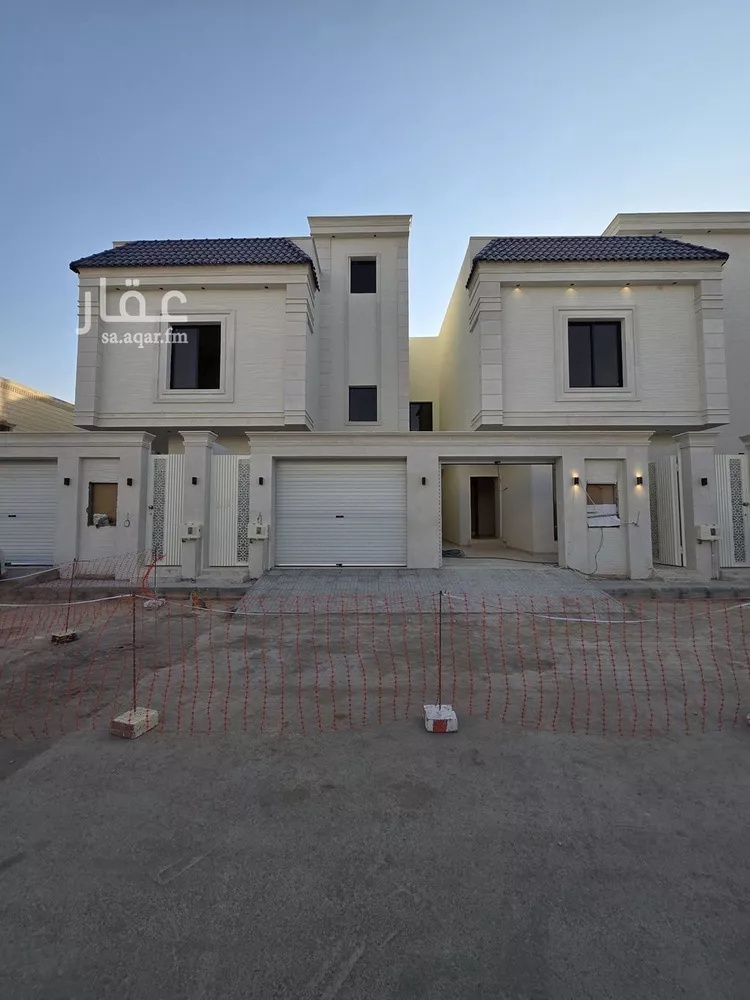 دور للبيع في شارع محمد المنتصر, حي عكاظ, مدينة الرياض, منطقة الرياض