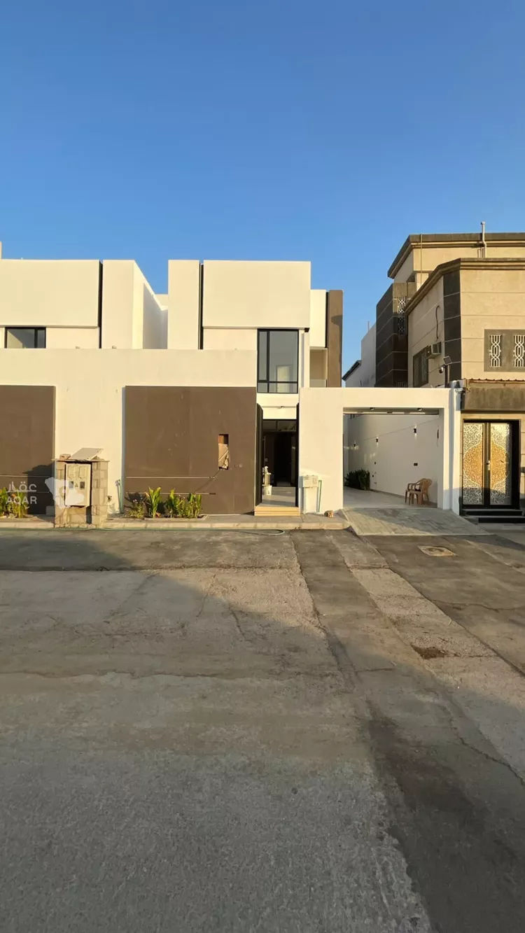 Villa for Sale in Riyadh Badr 6