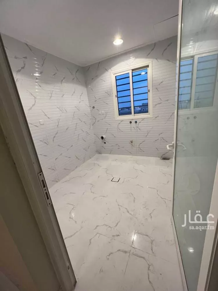 فيلا للإيجار في شارع زيد بن خارجه, حي الشراع, مدينة الخبر, المنطقة الشرقية صورة 3