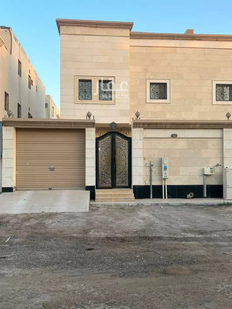 فيلا للبيع في شارع ابو بكر التاريخي, حي ضاحية الملك فهد, مدينة الدمام, المنطقة الشرقية صورة 3