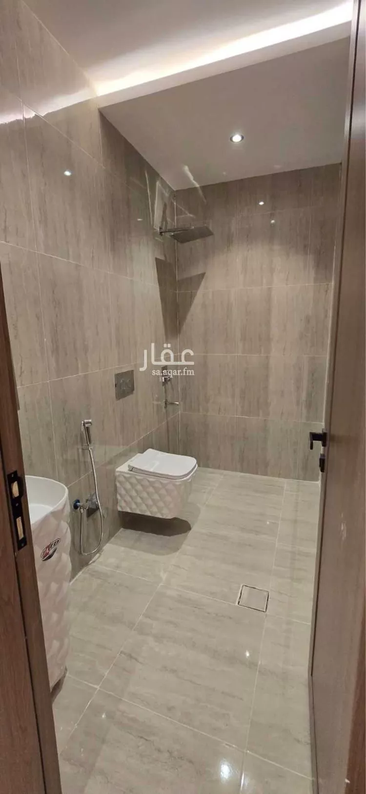 شقة للإيجار في شارع الكورنيش, حي السيف, مدينة الدمام, المنطقة الشرقية صورة 4