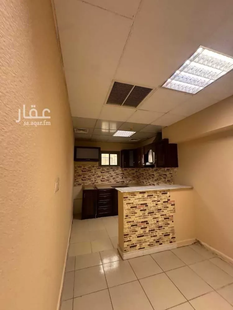 عمارة للإيجار في شارع الامير منصور ابن عبدالعزيز, حي الخبرالشمالية, مدينة الخبر, المنطقة الشرقية صورة 5