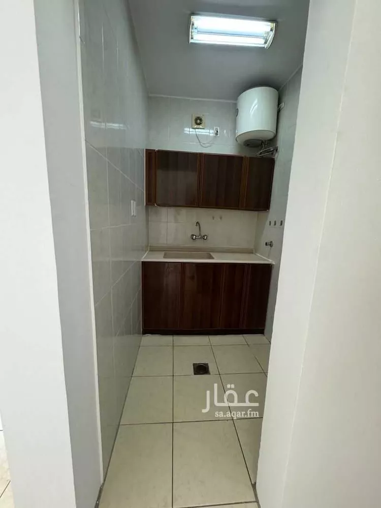 عمارة للإيجار في شارع الامير ناصر ابن عبدالعزيز, حي الخبرالشمالية, مدينة الخبر, المنطقة الشرقية