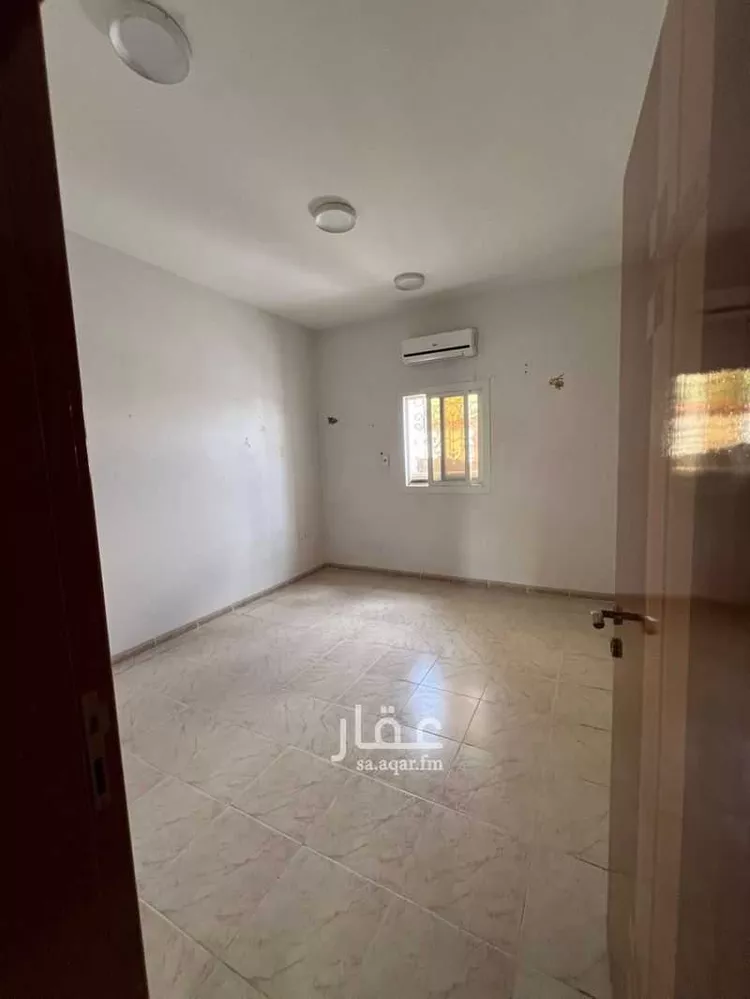 شقة للإيجار في شارع رباح ابن الربيع, حي طيبة, مدينة خميس مشيط, منطقة عسير 7