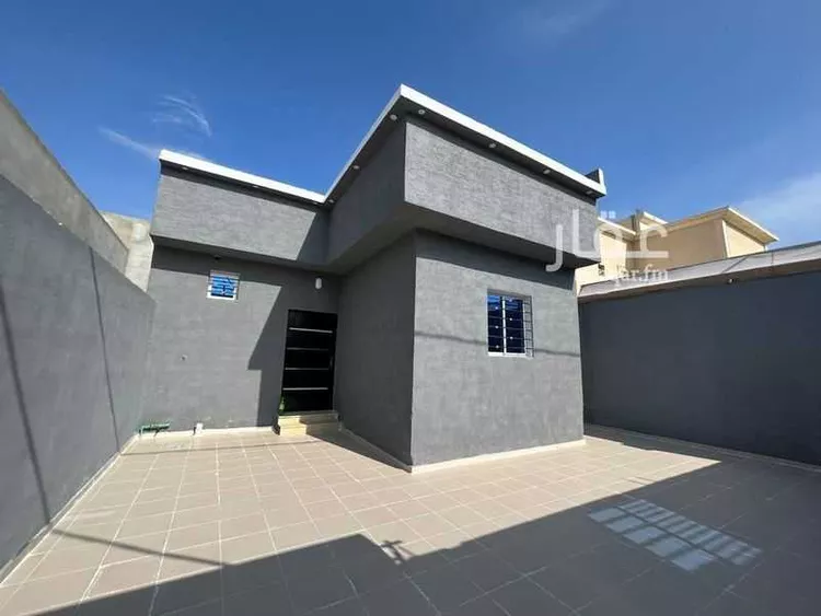 دور للبيع في شارع حجر ابن يزيد, حي السليمانية, مدينة عفيف, منطقة الرياض صورة 2