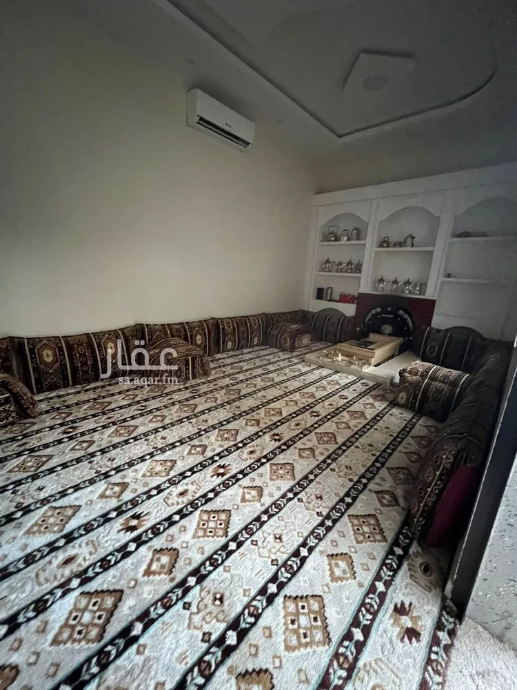 فيلا للبيع في شارع المريدسية 54, حي المريديسية الجنوبية, مدينة بريده, منطقة القصيم صورة 3