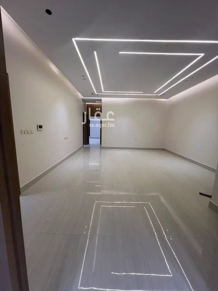 دور للبيع في شارع احمد بن عفيف, حي الجنادرية, مدينة الرياض, منطقة الرياض صورة 2