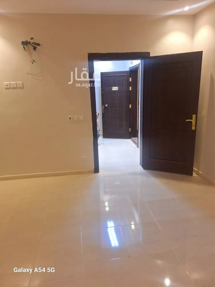شقة للبيع في شارع معبد بن زيد, حي الرانوناء, مدينة المدينه المنوره, منطقة المدينة المنورة صورة 2