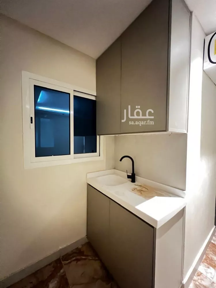 شقة للإيجار في شارع علقمه بن وائل, حي النرجس, مدينة الرياض, منطقة الرياض