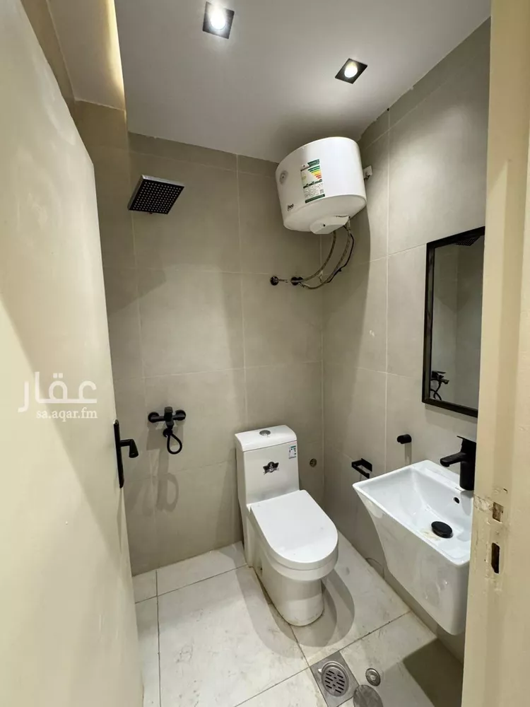 شقة للإيجار في شارع الامير عبدالله بن سعود بن عبدالله صنيتان ال سعود, حي الياسمين, مدينة الرياض, منطقة الرياض صورة 3