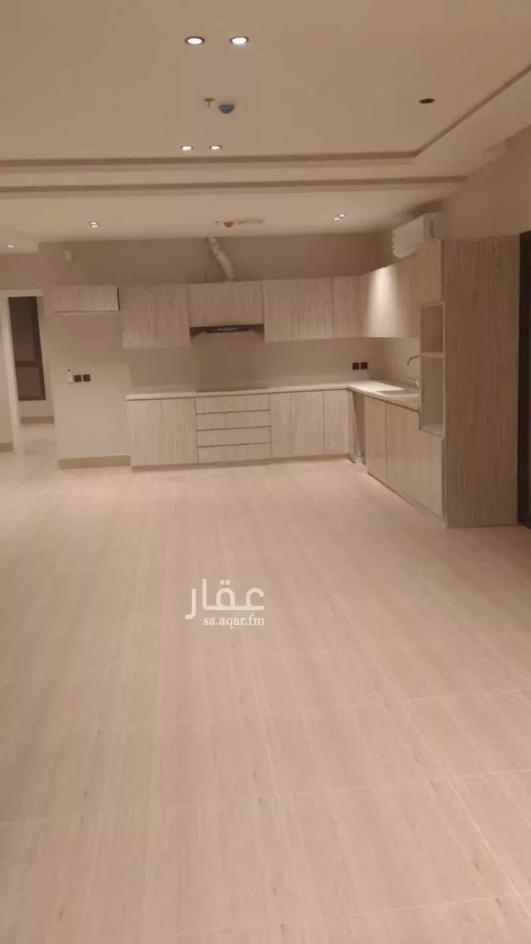 شقة للإيجار في شارع القرية العليا, حي الحمراء, مدينة الخبر, المنطقة الشرقية