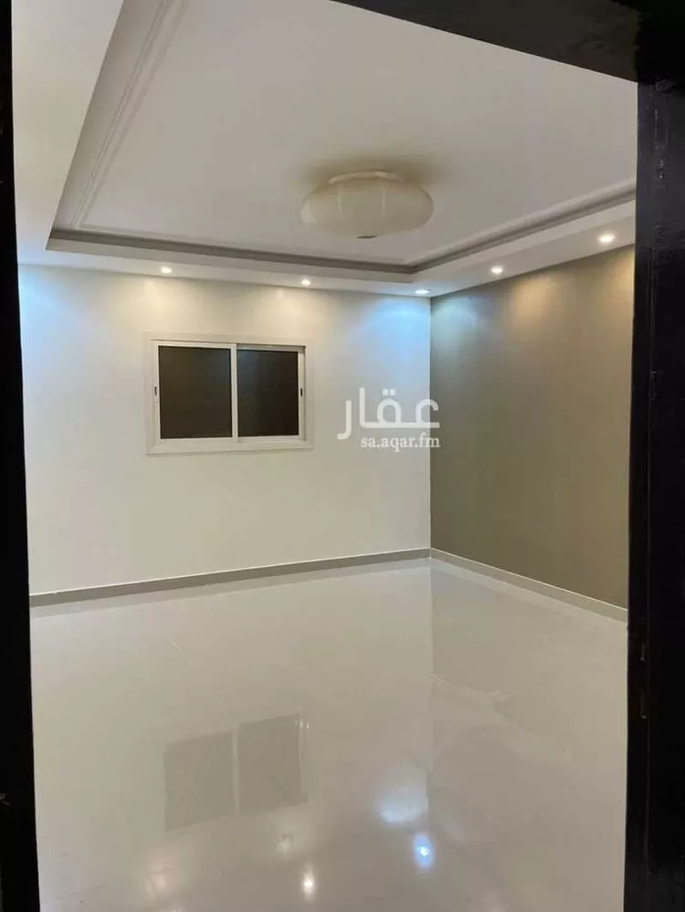 شقة للإيجار في شارع سكاكا ، حي ظهرة لبن ، الرياض ، منطقة الرياض صورة 3