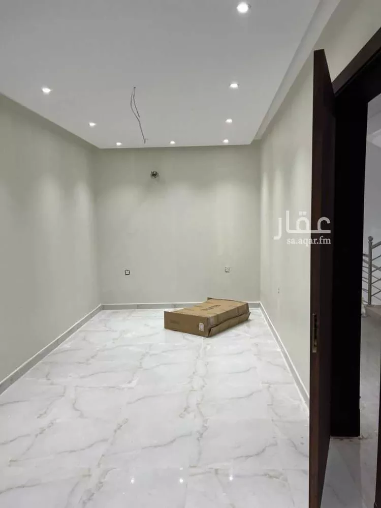 شقة للبيع في شارع القريبانيات ، حي النزهة ، جدة ، جدة صورة 4
