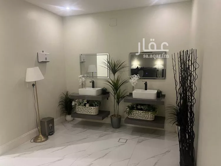 فيلا للبيع في شارع عبدالله بن رشيد, حي الروضة, مدينة الرياض, منطقة الرياض صورة 4