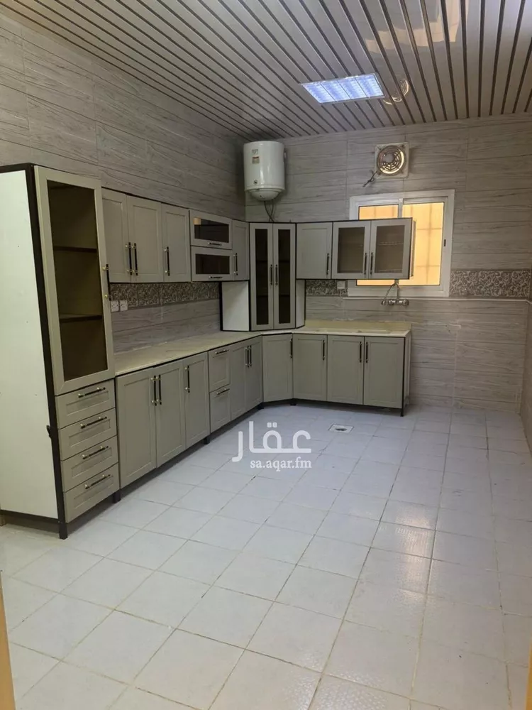 Apartment for Rent in Riyadh Al Janadriyah