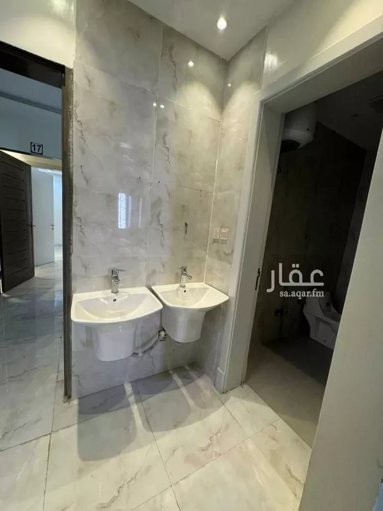 شقة للإيجار في شارع رحمة الله السندي, حي عكاظ, مدينة الرياض, منطقة الرياض صورة 5