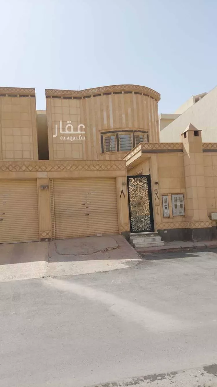 فيلا للإيجار في شارع حسن الشاعر, حي عكاظ, مدينة الرياض, منطقة الرياض