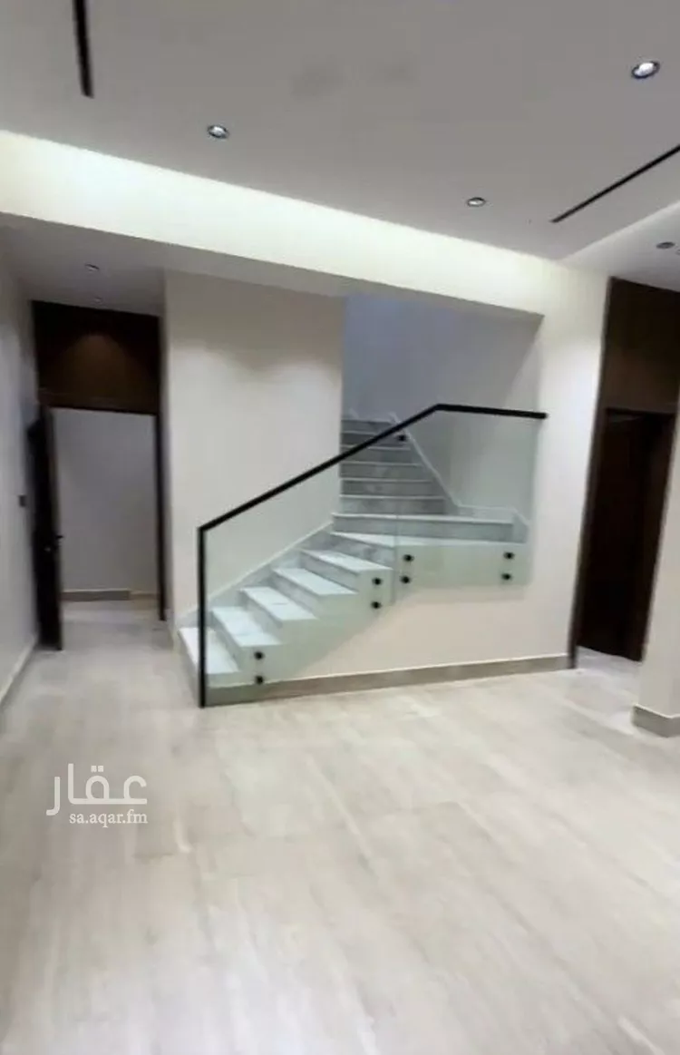 Villa for Sale in Riyadh Badr 7