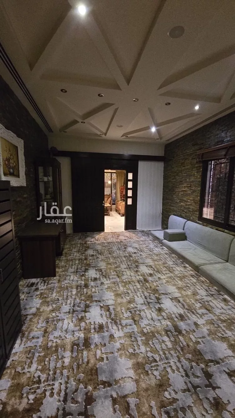 Villa for Sale in Riyadh Al Falah 17