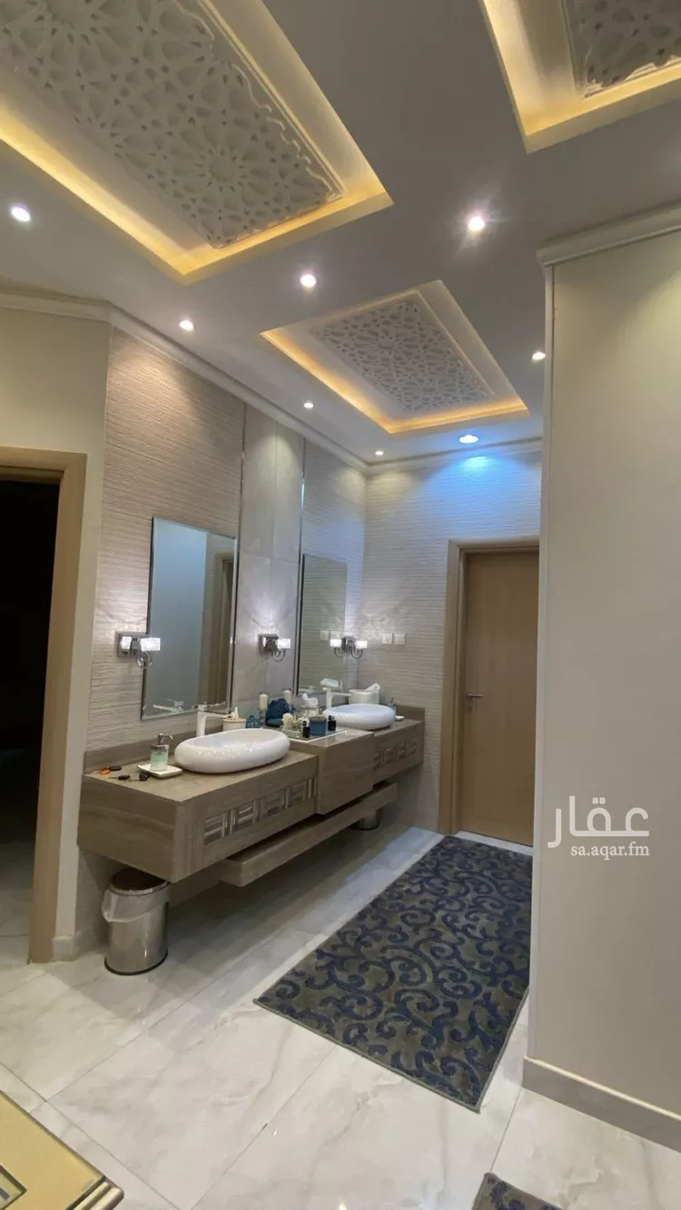فيلا للبيع في شارع ابن الطيلسان القرطبي, حي العارض, مدينة الرياض, منطقة الرياض صورة 2