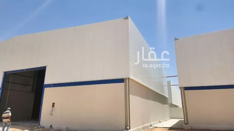 محل للبيع في شارع النظيم , حي النظيم, مدينة الرياض, منطقة الرياض صورة 2