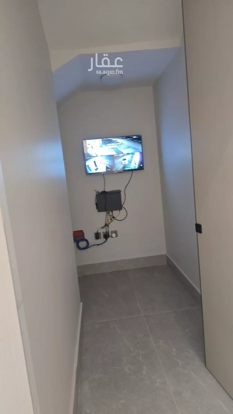 Villa for Sale in Riyadh Al Yarmouk 9