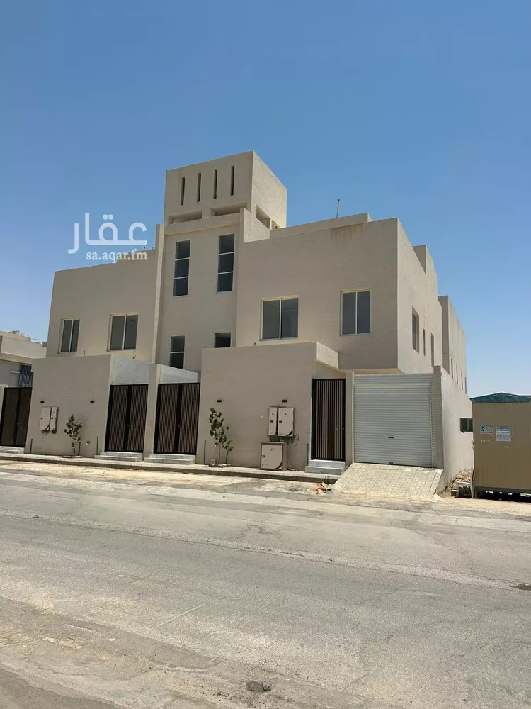 دور للبيع في شارع عز الدين الحسيني, حي العارض, مدينة الرياض, منطقة الرياض صورة 3