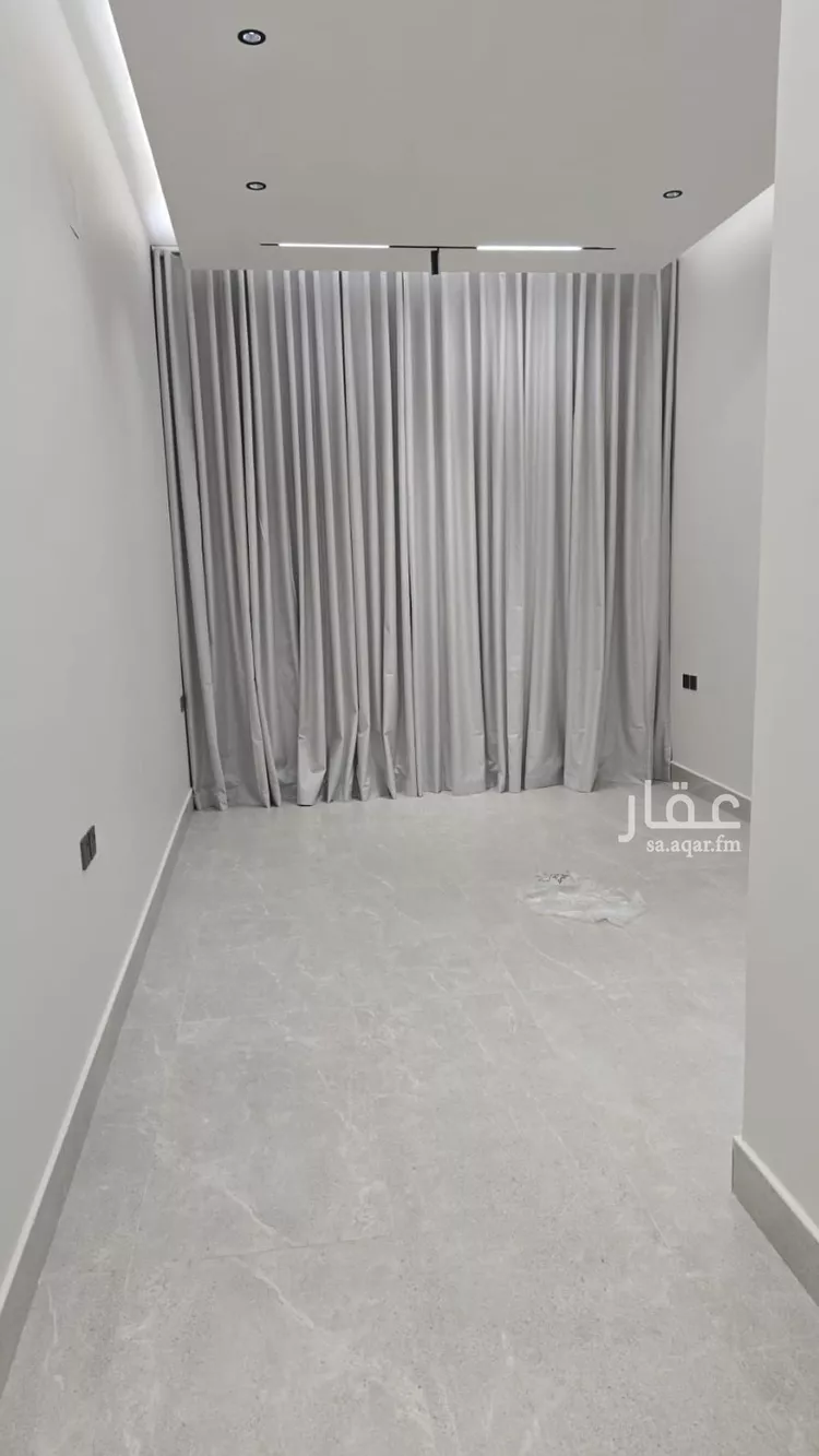 فيلا للبيع في شارع المشهد, حي اليرموك, مدينة الرياض, منطقة الرياض صورة 2