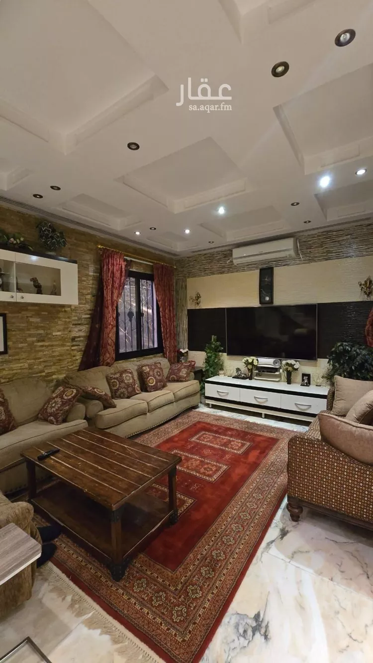 Villa for Sale in Riyadh Al Falah 18