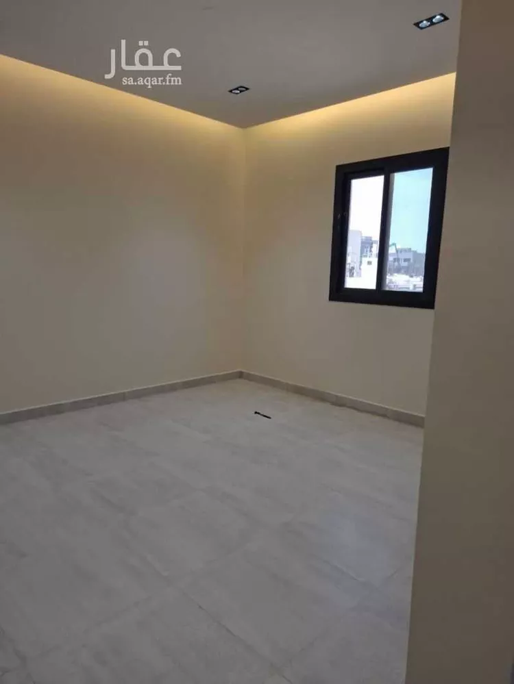 شقة للإيجار في شارع رقيقه, حي النزهة, مدينة جدة, منطقة مكة المكرمة صورة 4