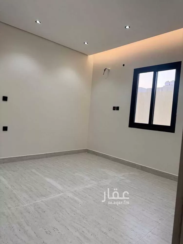 Apartment for Sale in Safwa Abu Main 6