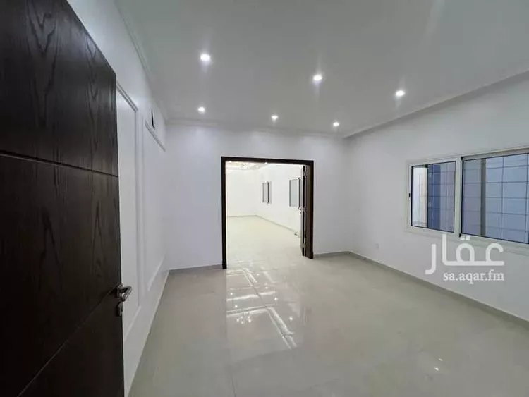 فيلا للبيع في شارع البكير, حي الصواري, مدينة الخبر, المنطقة الشرقية 6