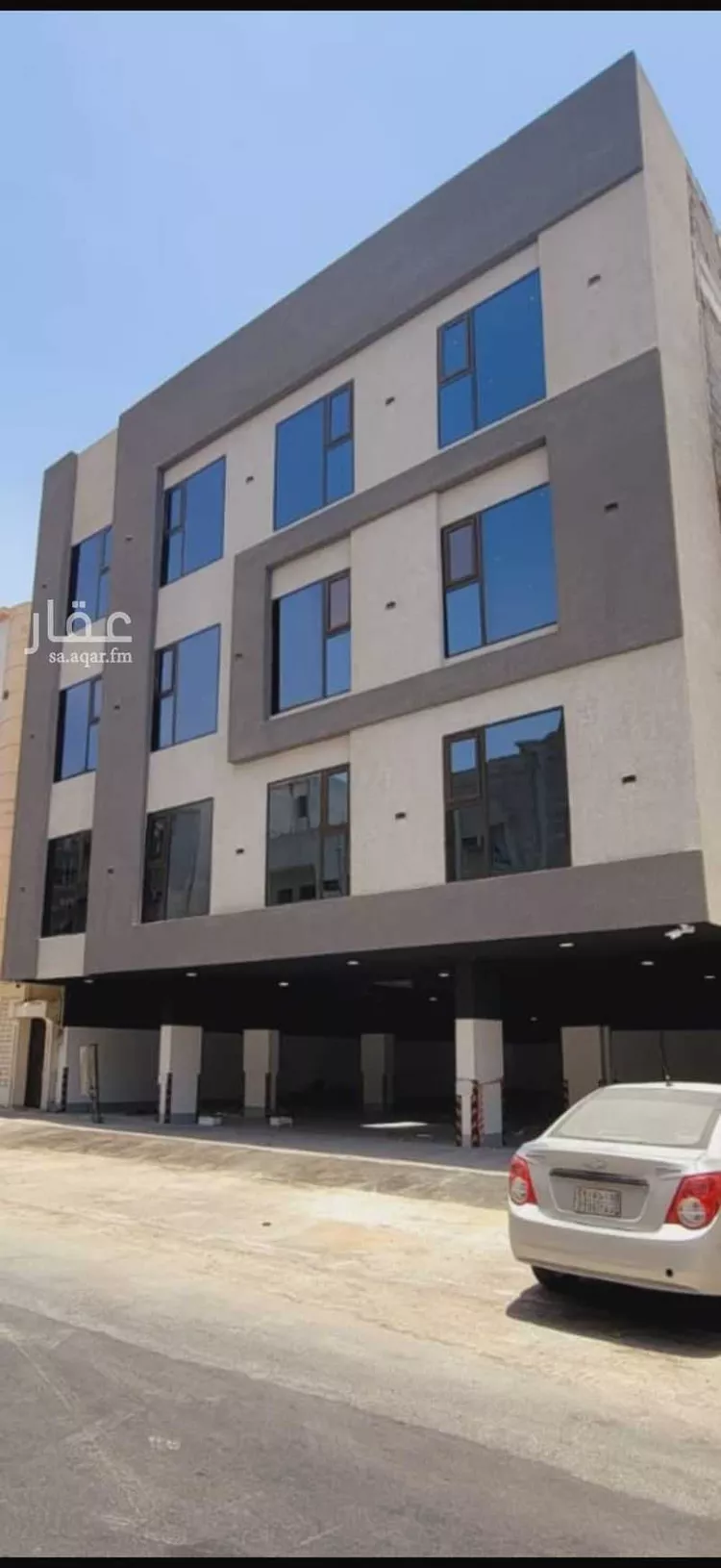 عمارة للبيع في حي الخبر الجنوبية ، الخبر ، الخبر صورة 2