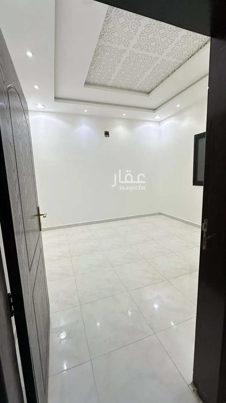 فيلا للإيجار في شارع عبدالرحمن الأنصاري, حي الرمال, مدينة الرياض, منطقة الرياض صورة 2